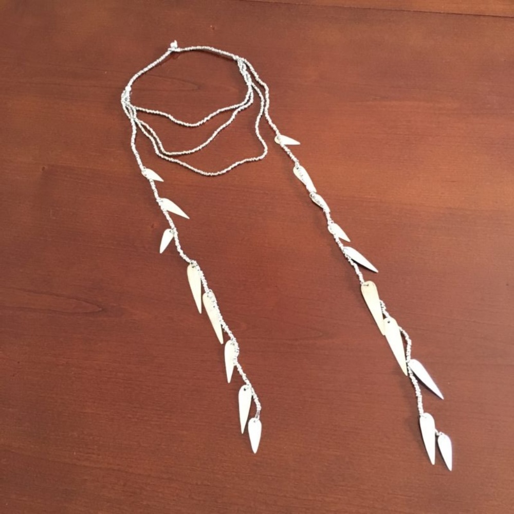 Raven & Lily Almaz Leaf Cascade Necklace Silver